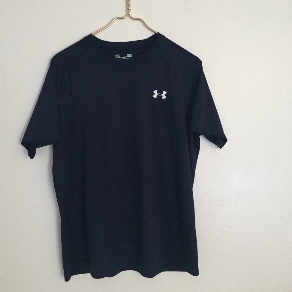 Under Armour Heatgear Loose Fitting Shirt M